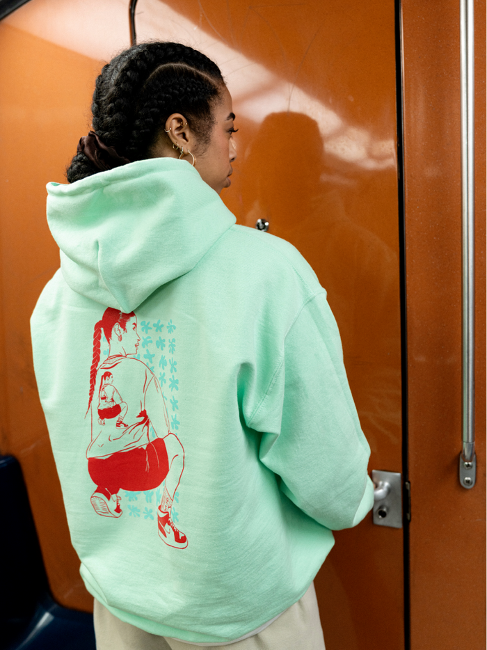 Hoodie Gurl vue de dos sur mannequin femme de la marque Beurd  